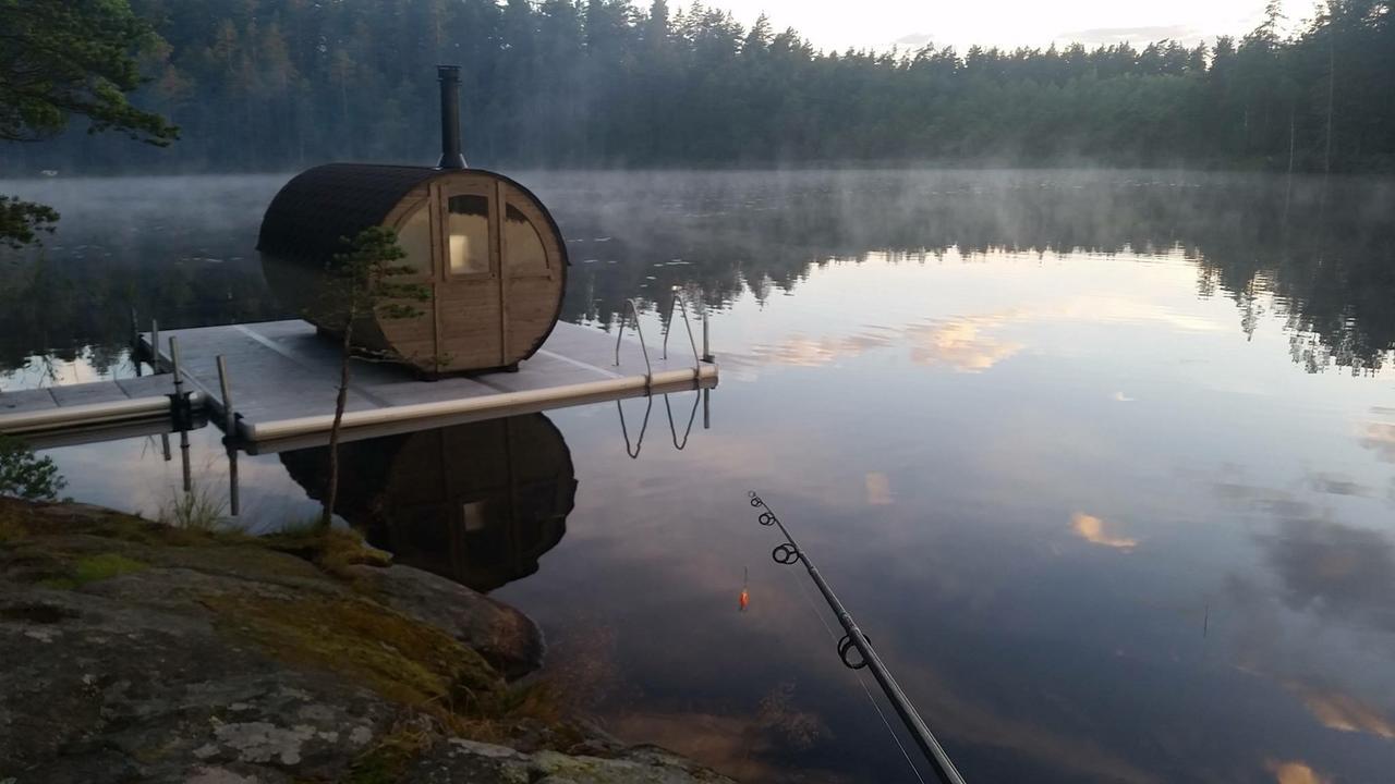 Stf Kolarbyn Eco-Lodge Skinnskatteberg Exterior foto