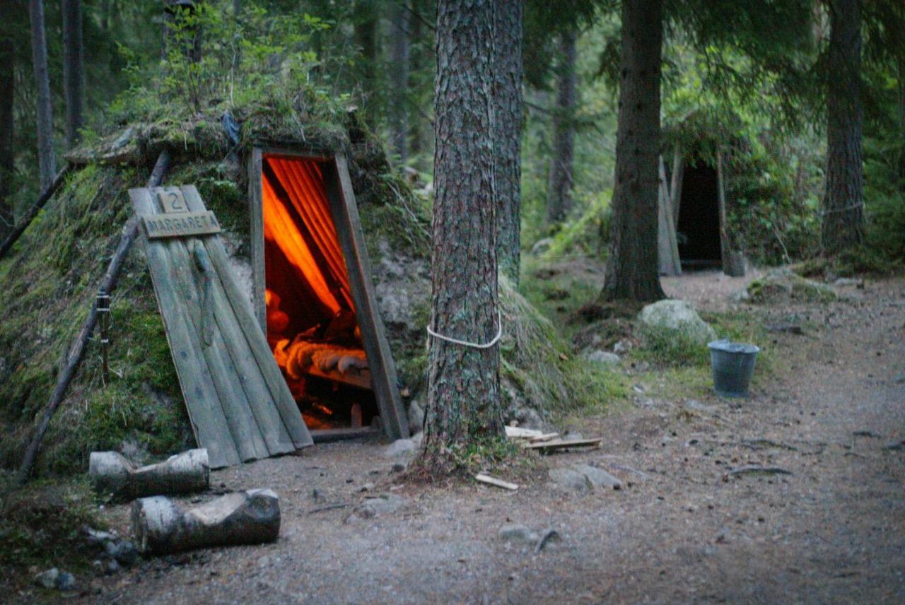 Stf Kolarbyn Eco-Lodge Skinnskatteberg Exterior foto