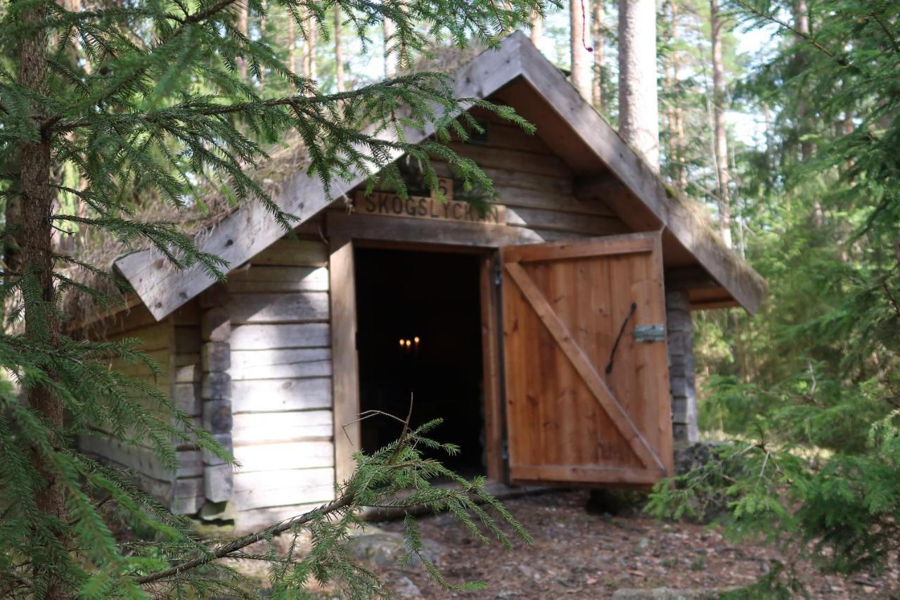 Stf Kolarbyn Eco-Lodge Skinnskatteberg Exterior foto